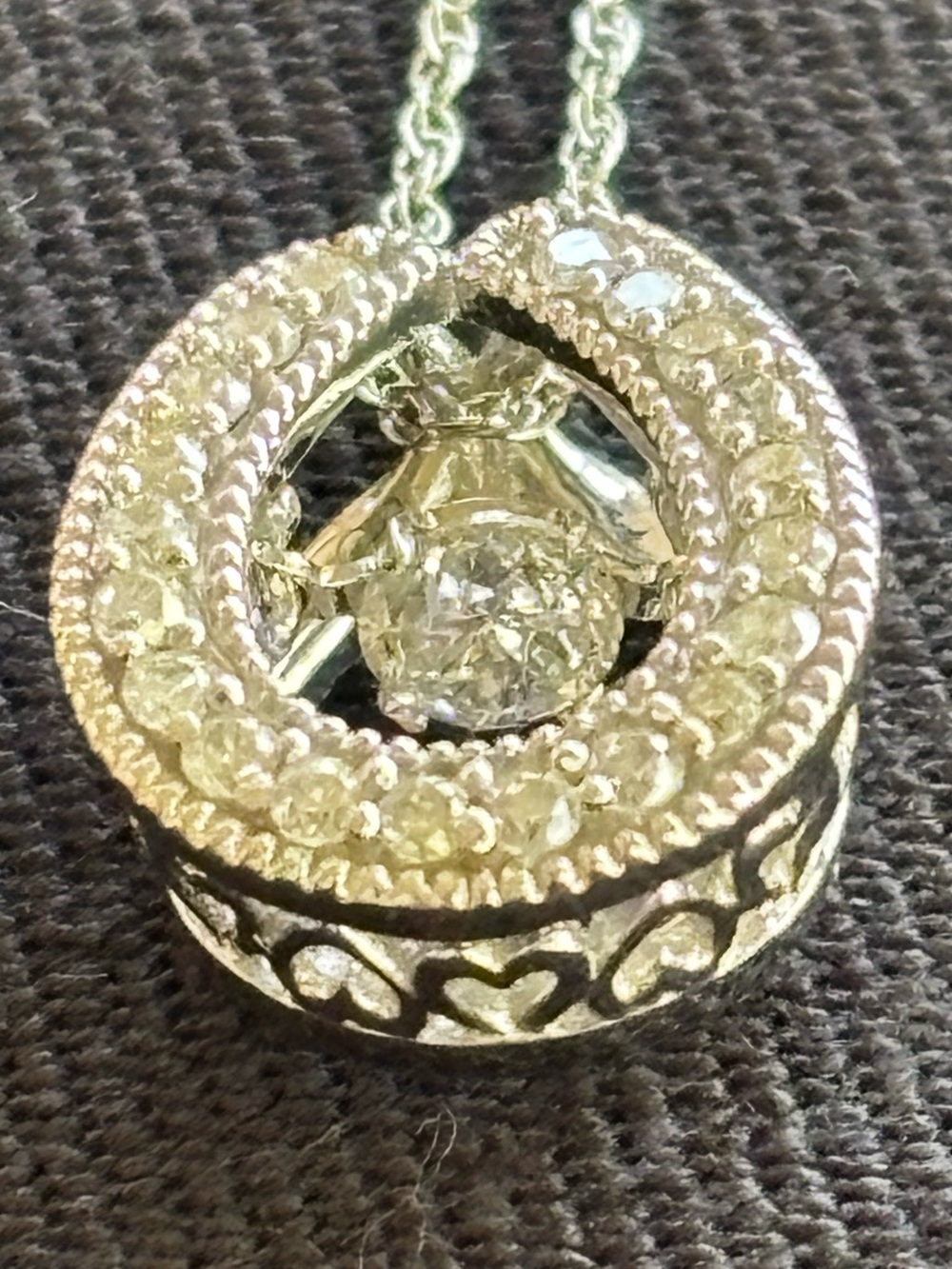 Love in Motion Twinkling Natural Diamond 18" Pendant Necklace 10k Gold